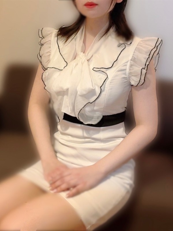 一条しほ（20）/福岡メンズエステ行くなら！福エス×姉エス(博多・中洲・天神/メンズエステ)