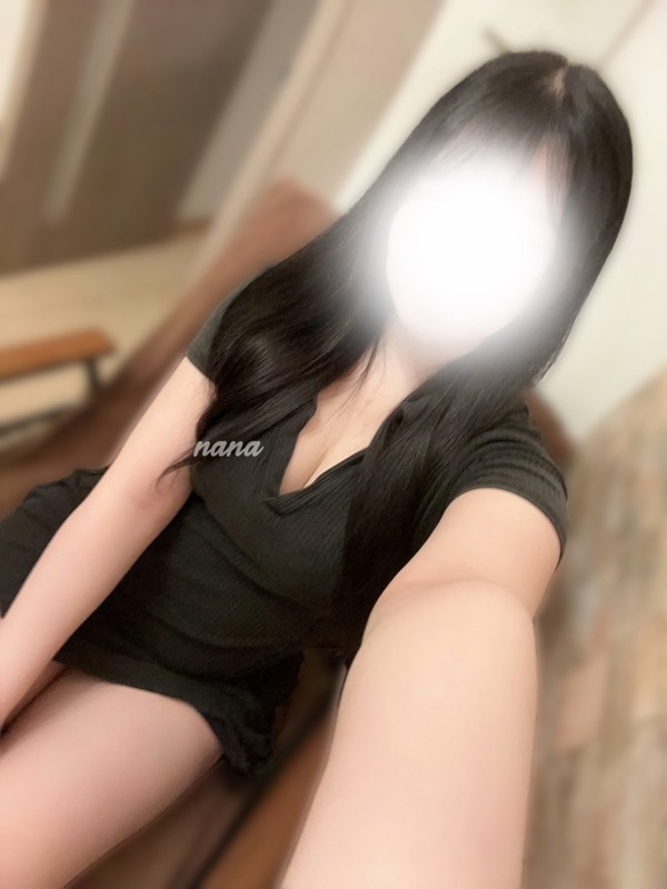 なな（24） の画像2枚目/極SPA(十三・新大阪・西中島/メンズエステ)