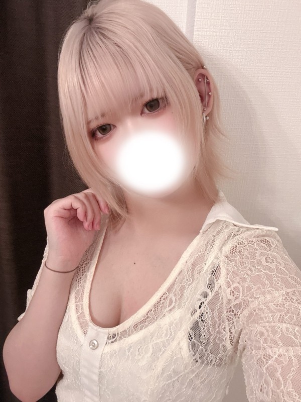 りお（21） の画像2枚目/極SPA(十三・新大阪・西中島/メンズエステ)
