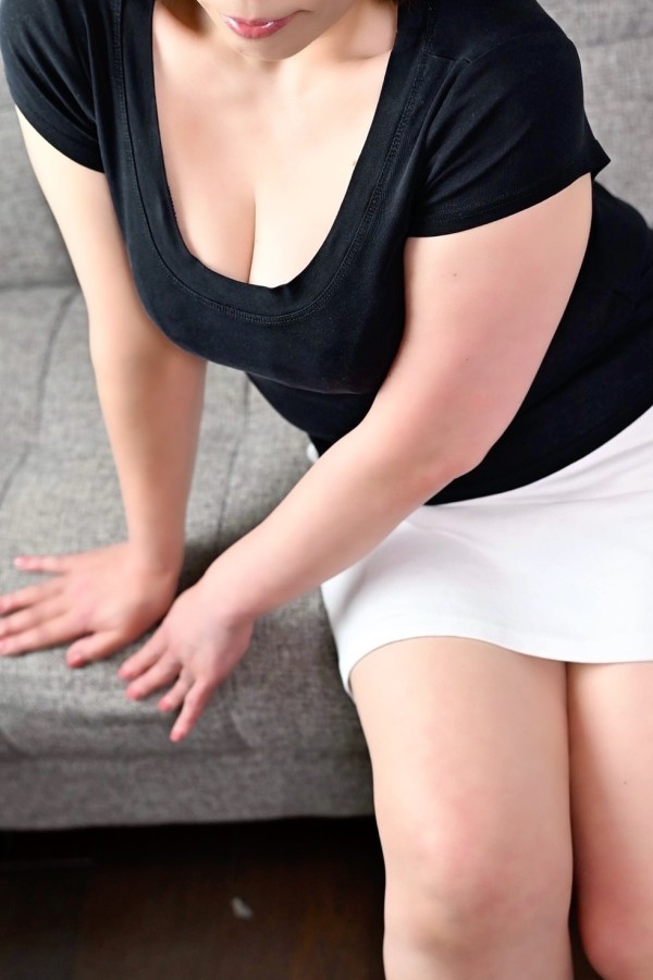 星野かえで（53） の画像3枚目/熟心(東京23区出張/メンズエステ)