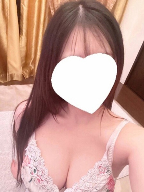 遠藤　えみ（22） の画像3枚目/HUNDRED キタ大阪(京橋・南森町・天満/メンズエステ)