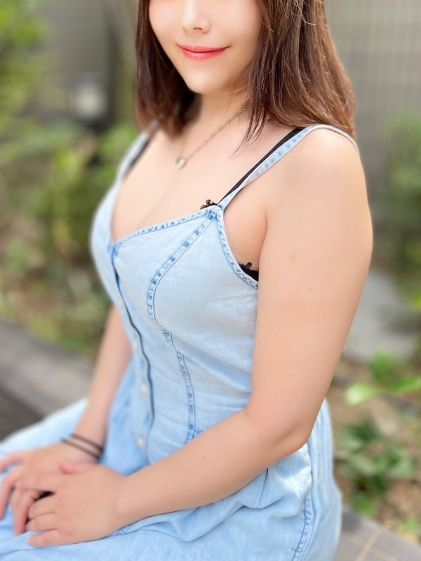 亜弥乃（39） の画像2枚目/ミセスの子守唄(十三・新大阪・西中島/メンズエステ)