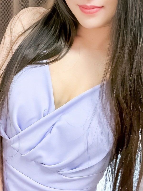 椿（33）/Mrs.Mure SPA(京橋・南森町・天満/メンズエステ)