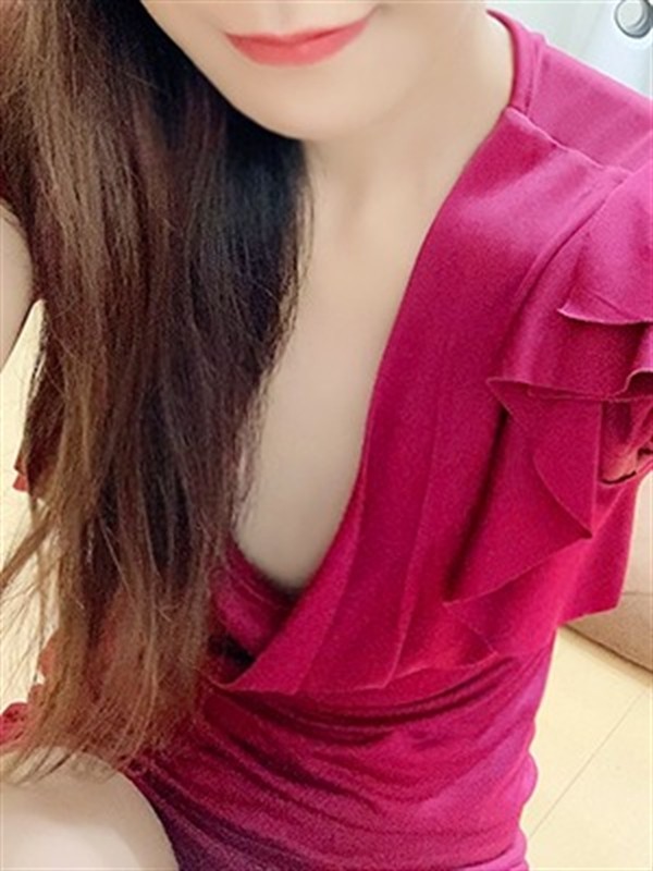 七瀬（32）/Mrs.Aluje福岡(博多・中洲・天神/メンズエステ)