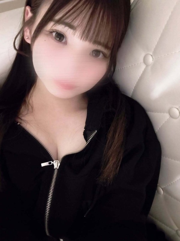雪野 まな（23） の画像2枚目/Aroma Jewels 新宿ルーム(新宿・高田馬場/メンズエステ)