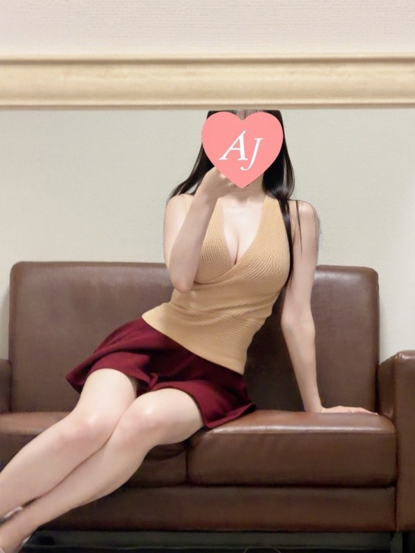青山 うらら（23） の画像2枚目/Aroma Jewels 新宿ルーム(新宿・高田馬場/メンズエステ)