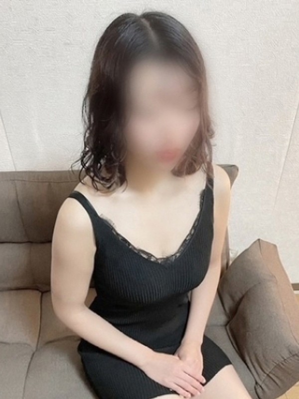 神木りさ（26） の画像2枚目/Refresh(広島市/メンズエステ)