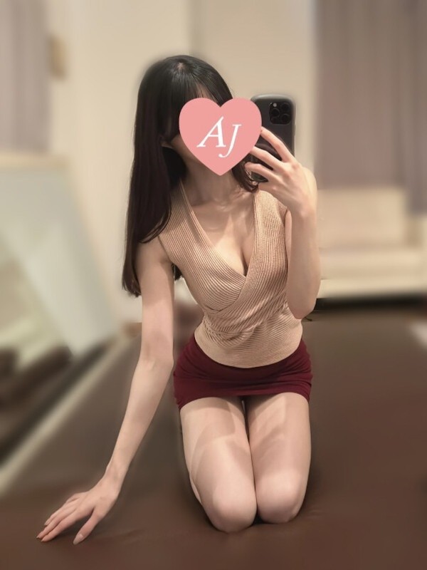 春崎 るる（21） の画像3枚目/Aroma Jewels 新宿ルーム(新宿・高田馬場/メンズエステ)