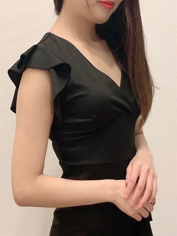 夏希【なつき】（29） の画像2枚目/Mrs.美神伝説(心斎橋・長堀橋/メンズエステ)