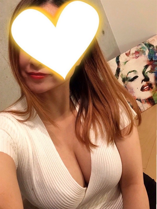 秋山（28） の画像3枚目/姉エス(博多・中洲・天神/メンズエステ)