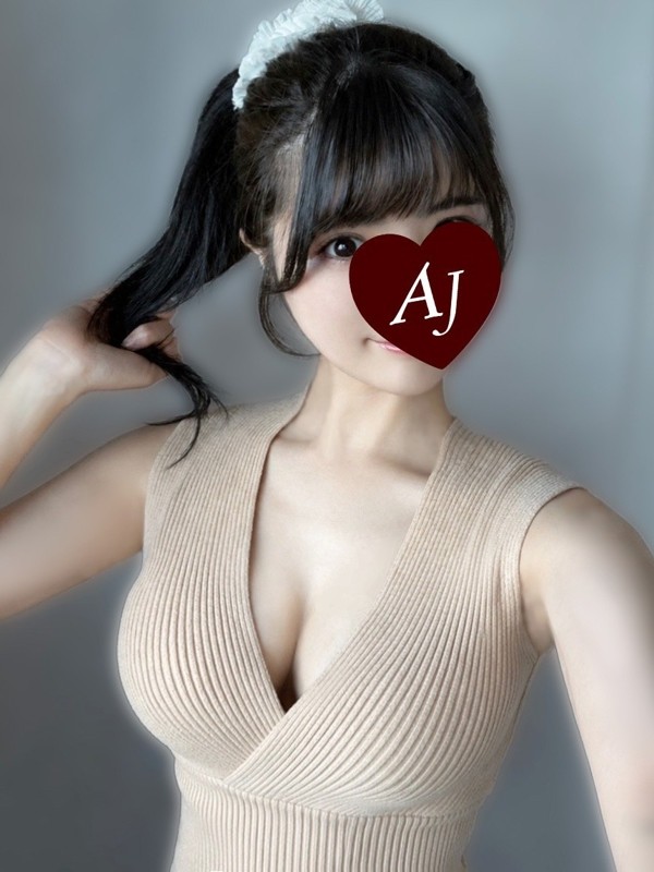 泉 みさと（27） の画像2枚目/Aroma Jewels 新宿ルーム(新宿・高田馬場/メンズエステ)