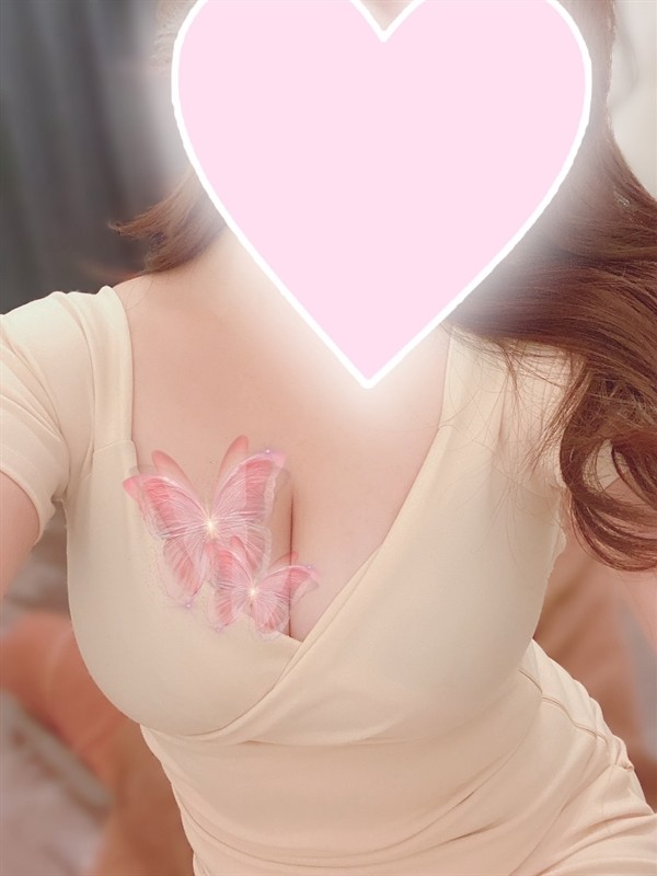 えりか（29）/極SPA(十三・新大阪・西中島/メンズエステ)