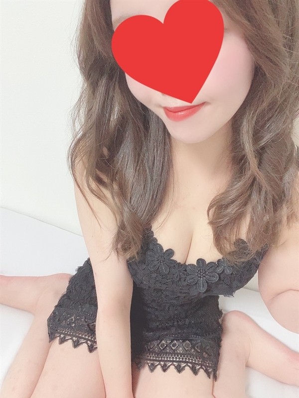 松坂しおり（24）/ダイアモンドスパ北新地(京橋・南森町・天満/メンズエステ)