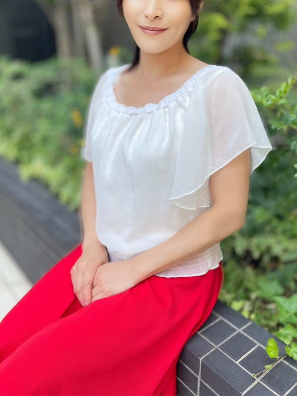 彩羽（50） の画像2枚目/ミセスの子守唄(十三・新大阪・西中島/メンズエステ)