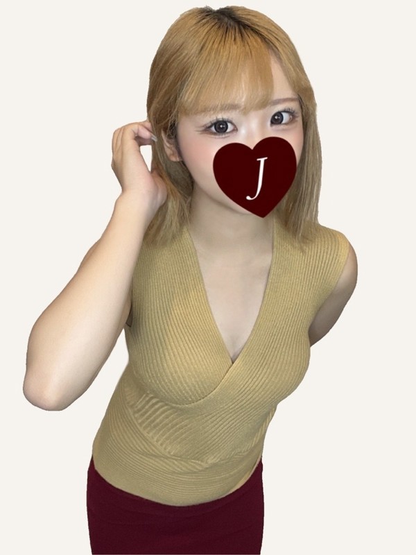 山田 まりん（20） の画像3枚目/Aroma Jewels 新宿ルーム(新宿・高田馬場/メンズエステ)