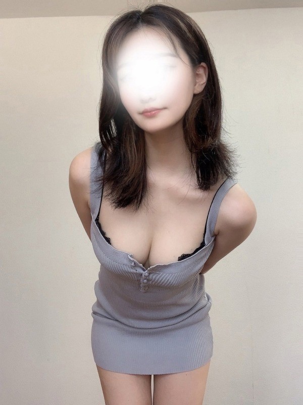 湊しゅうか（25） の画像2枚目/ULRARE(大塚・巣鴨/メンズエステ)