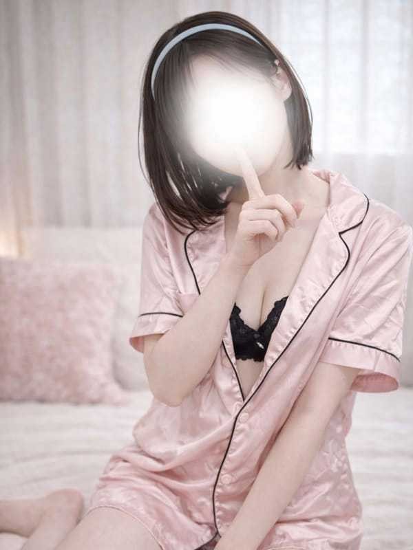 ひなこ（21） の画像2枚目/アオハル〜素人専門店〜(那覇/メンズエステ)