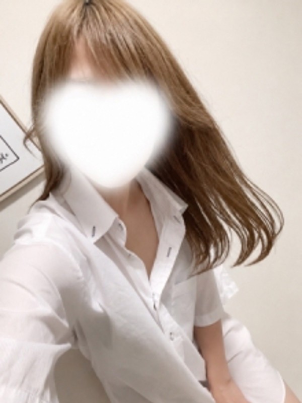 小早川 しほ（27）/ミセス暁(錦・栄/メンズエステ)
