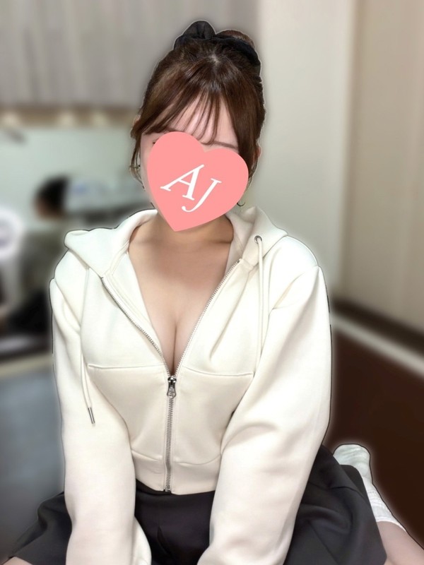 恋塚 まい（22） の画像3枚目/Aroma Jewels 新宿ルーム(新宿・高田馬場/メンズエステ)