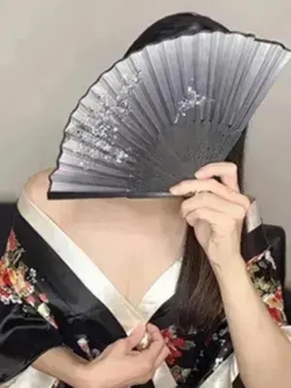 あきな（36） の画像2枚目/月詠ーツクヨミ(千種・今池/メンズエステ)
