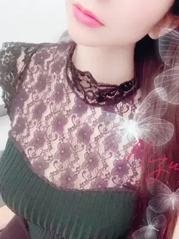 美月 れいか（28） の画像4枚目/大阪高級メンズエステ　月うさぎ(京橋・南森町・天満/メンズエステ)