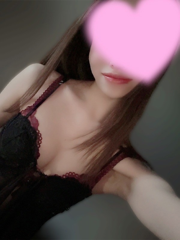 りこ（22） の画像2枚目/ROUGE～めぐり逢えた奇跡～(福岡市・その他/メンズエステ)