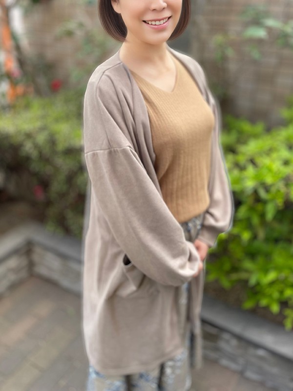 実也子（51） の画像2枚目/ミセスの子守唄(十三・新大阪・西中島/メンズエステ)