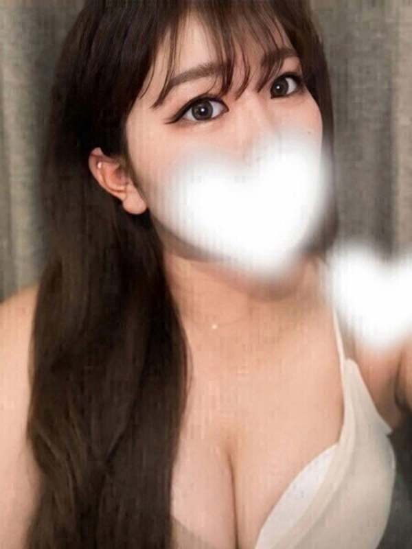 上田　はるね（22） の画像3枚目/HUNDRED キタ大阪(京橋・南森町・天満/メンズエステ)