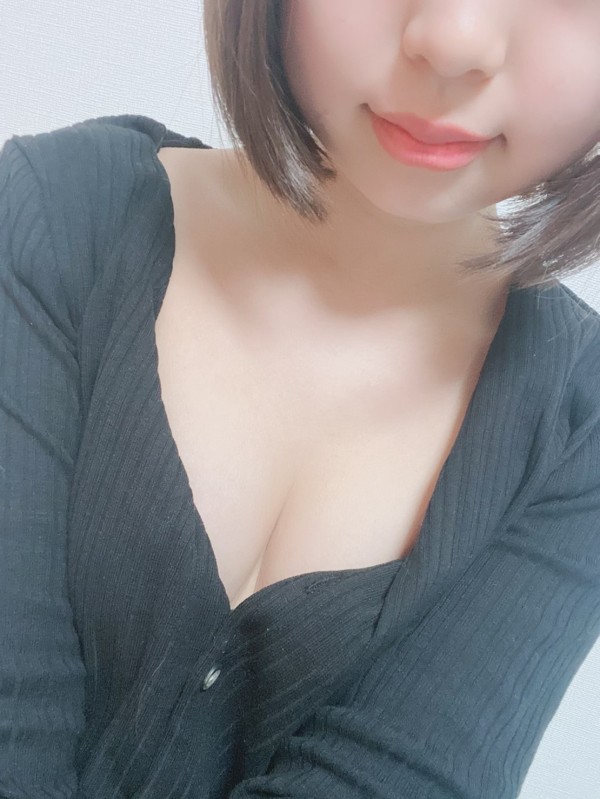 栗原もも（22）/妙典メンズエステ ～トップクラス～(船橋・西船橋・浦安/メンズエステ)