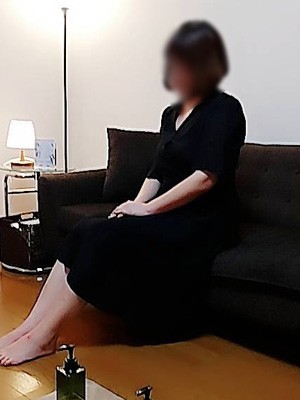 エミリ（33）/サロン・ド・セモア(姫路・明石/メンズエステ)