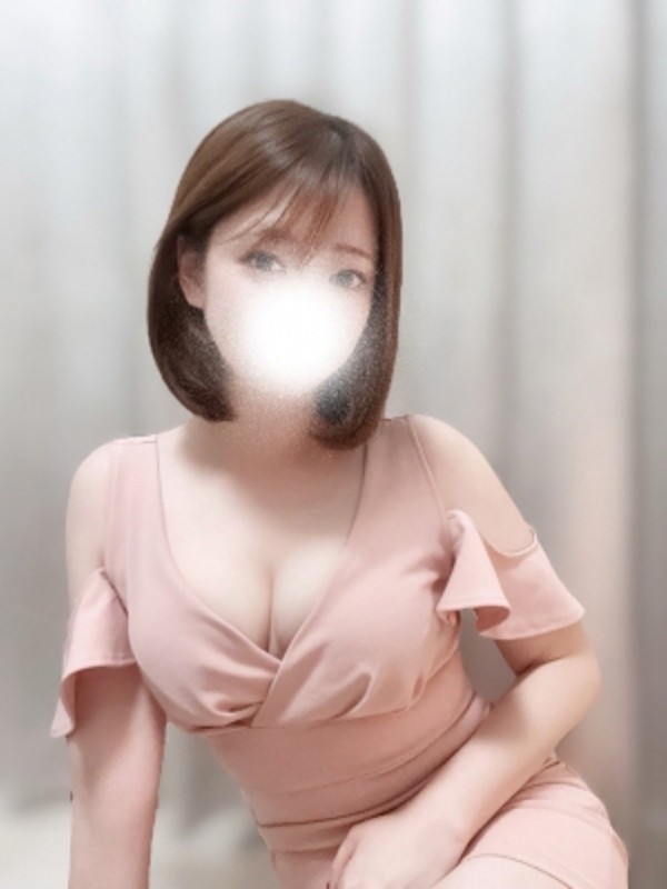 深田かすみ（34） の画像2枚目/マダムと紳士(梅田・大阪駅/メンズエステ)