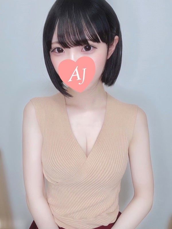 柊 雫（22）/Aroma Jewels 新宿ルーム(新宿・高田馬場/メンズエステ)